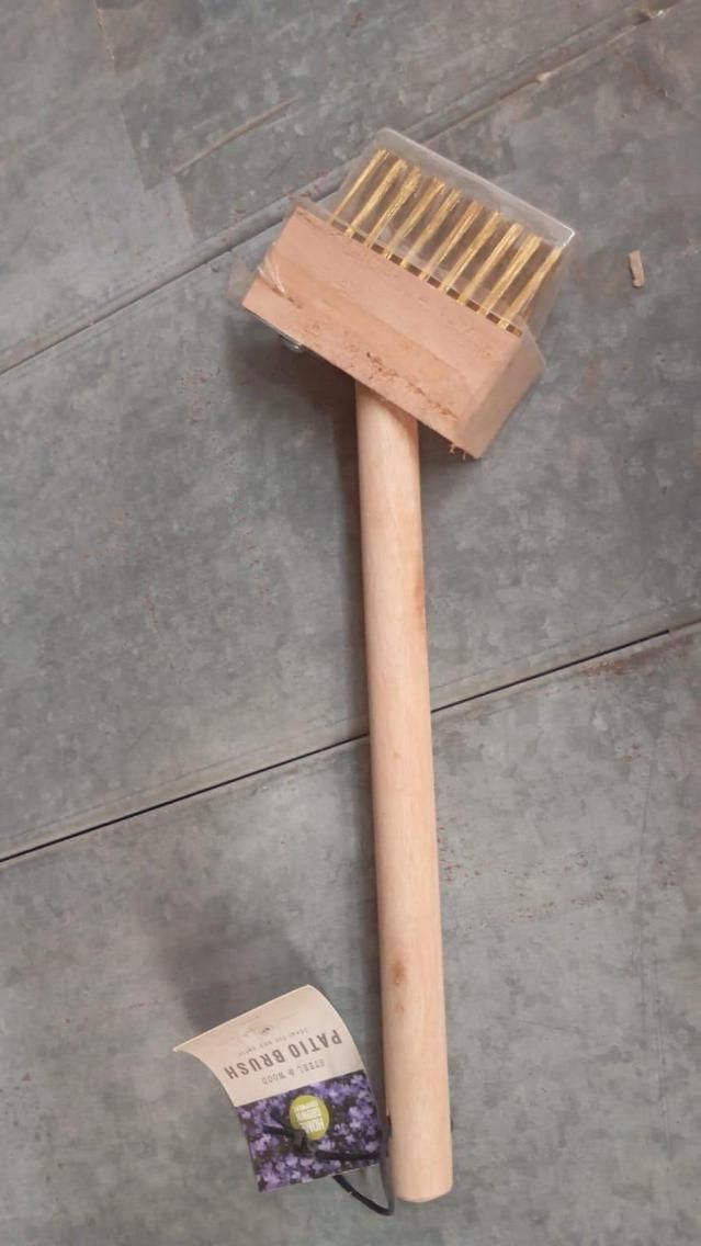 Hard Wire Weed Removal Brush
