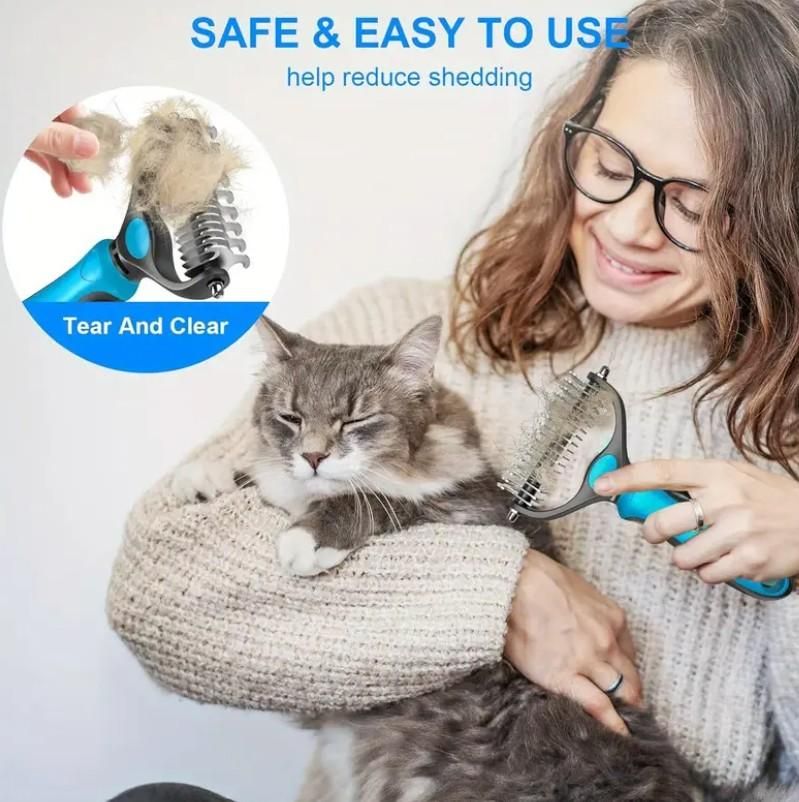 2 in 1 Deshedding Brush